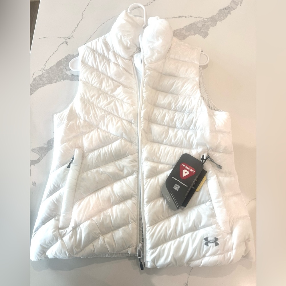 Under Armour White Puffer Vest